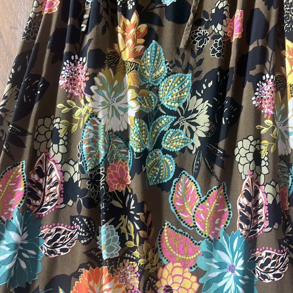 Loft dress - Picture 2 of 4